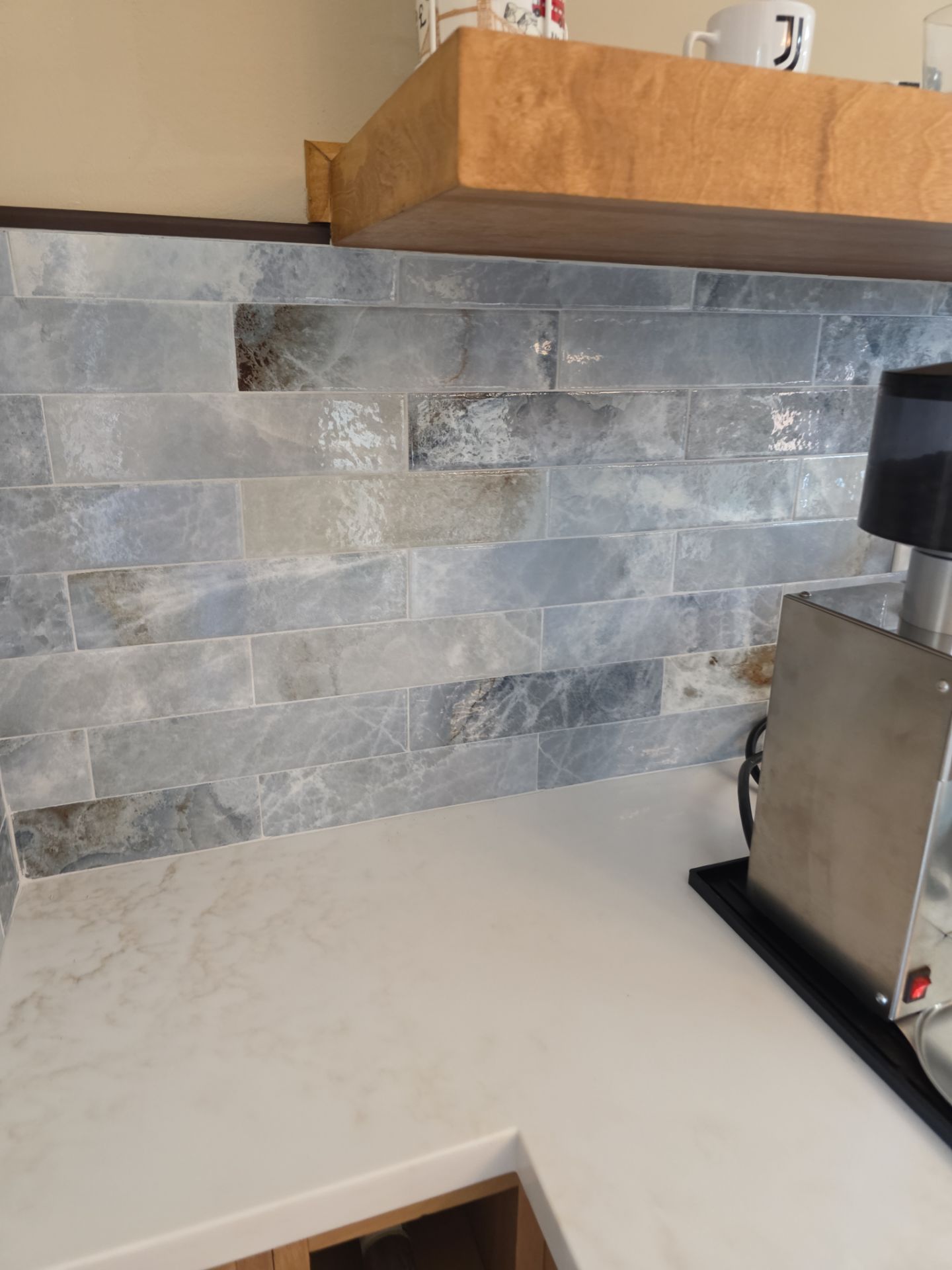 0aed087e-ad41-4a1c-8307-8ffba7a7d6ce